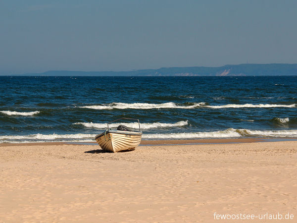 ahlbeck-strand-fischerboot